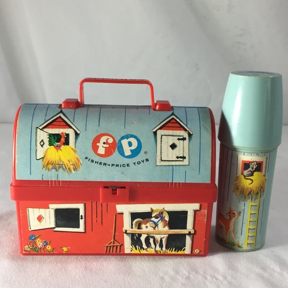 barn lunch box with silo thermos